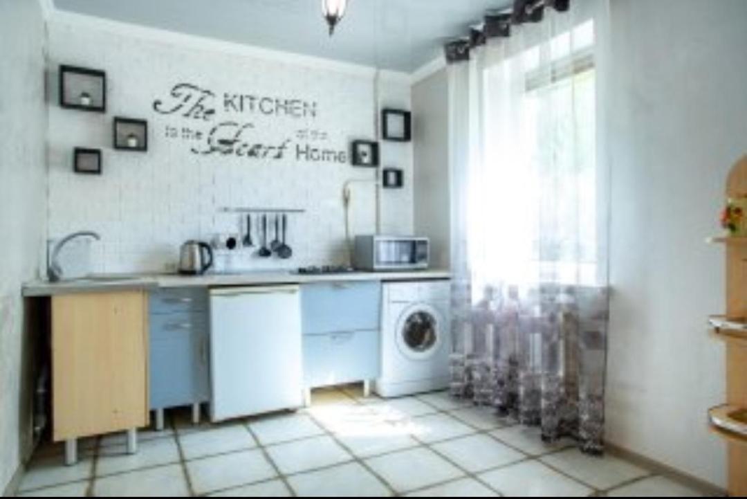 Студия На Проспекте Мира Mykolaiv Exterior photo