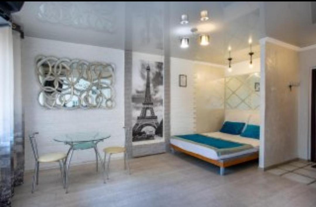 Студия На Проспекте Мира Mykolaiv Exterior photo